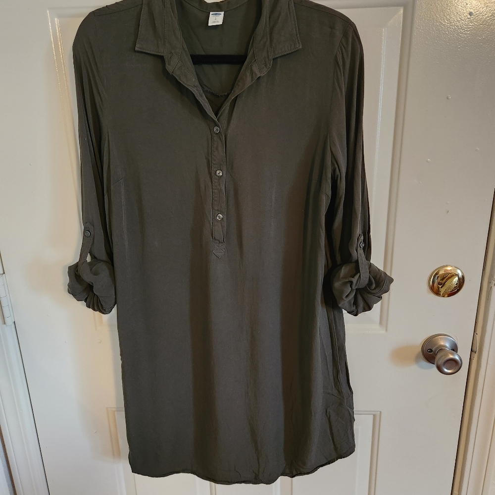 Old Navy shirt dress